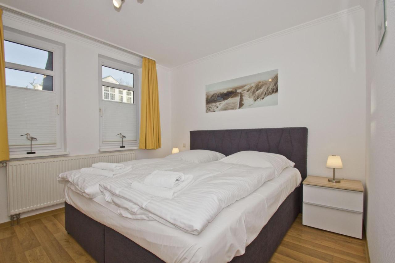 Mit Meerblick Und Balkon, Gratis Nutzung Vom Ahoi Erlebnisbad Und Sauna In Sellin - Meeresblick Fewo 33 Goehren  Extérieur photo